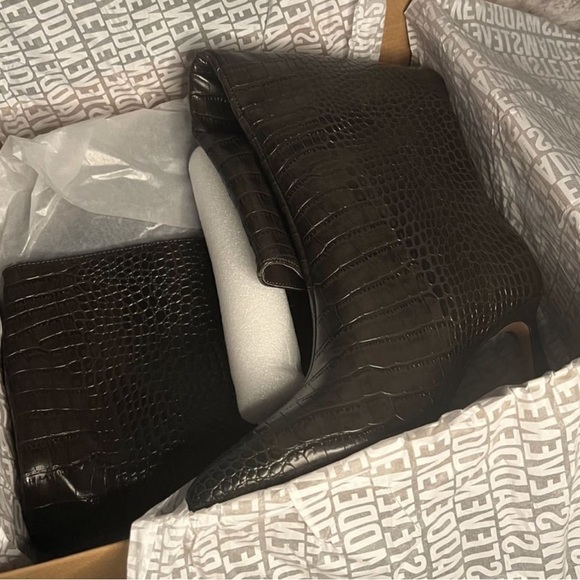 - Steve Madden lavan dark brown croc boots size 9.5 - Picture 10 of 13